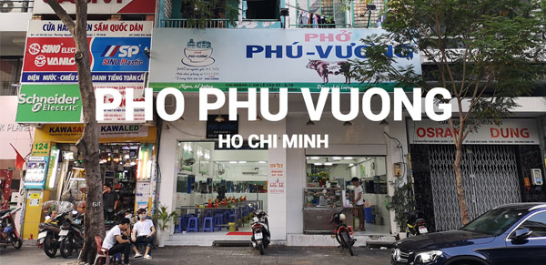 Phở Phú Vương nấu theo hương vị Sài Gòn có gì khác phở Bắc?