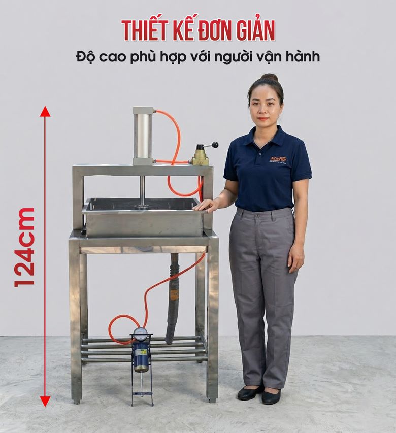 Thiết kế gọn gàng, độ cao phù hợp với người vận hành