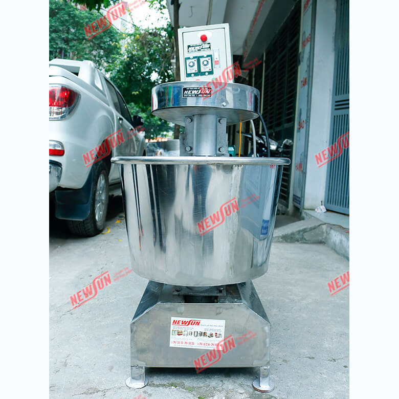 Máy trộn bột mì Việt Nam 7kg/mẻ (Khung inox) thực tế