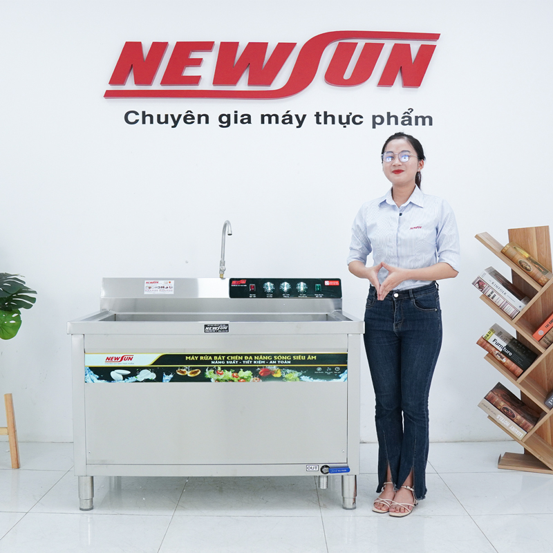 Sử dụng máy rửa bát siêu âm đơn giản, dễ dàng