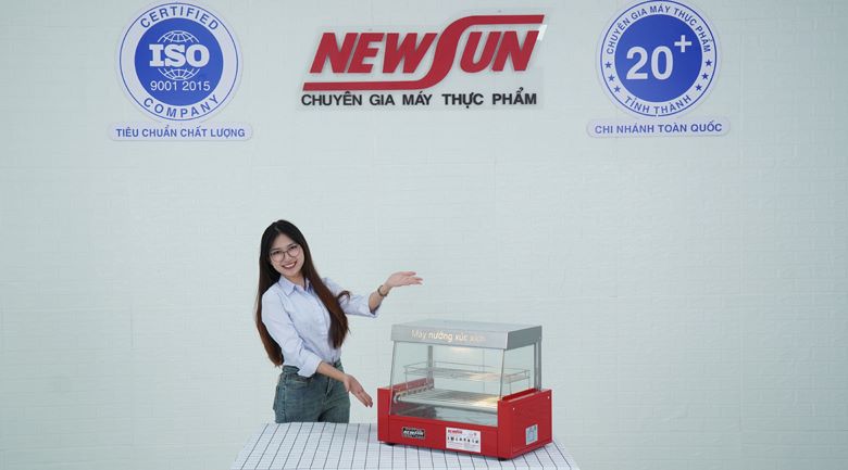 Hình ảnh thực tế máy nướng xúc xích NEWSUN