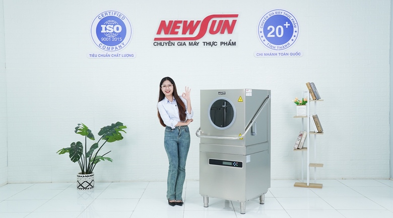 Thực tế máy rửa bát công nghiệp nắp lật HHB-7000D