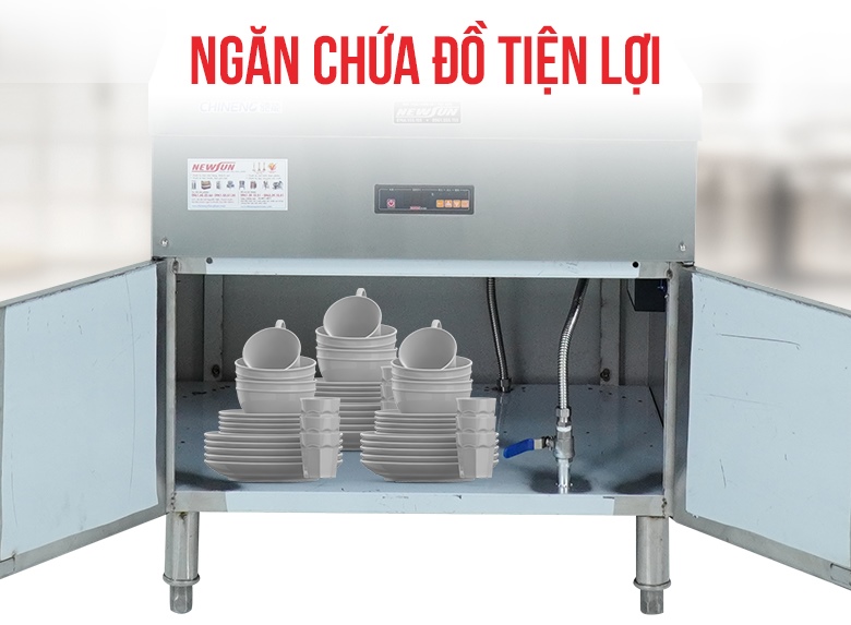 Ngăn chứa đồ lớn để sắp xếp các dụng cụ nấu ăn