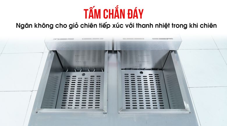 Tấm chắn đáy, ngăn không cho giỏ chiên tiếp xúc với thanh nhiệt