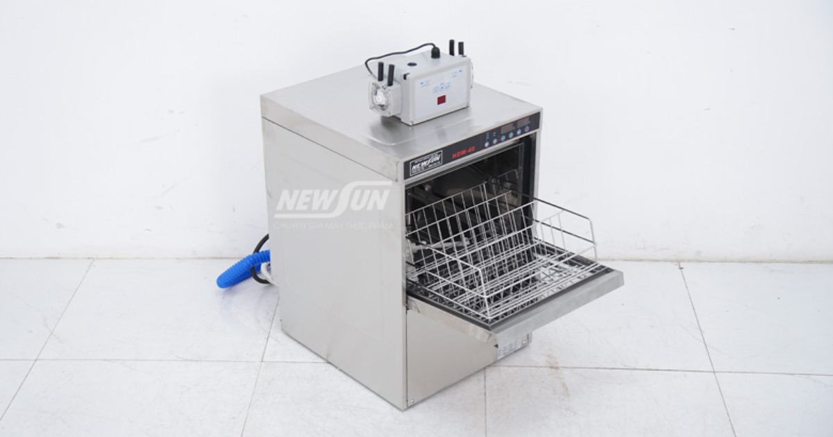 Giới thiệu máy rửa ly cốc tiện lợi, nhanh chóng, tiết kiệm