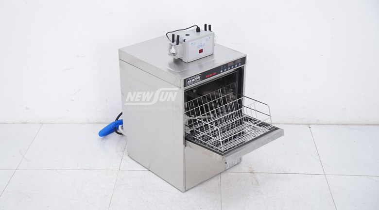 Tìm hiểu về máy rửa ly cốc