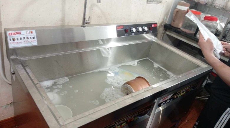 6 mẹo giúp bạn sử dụng máy rửa bát siêu âm bền lâu