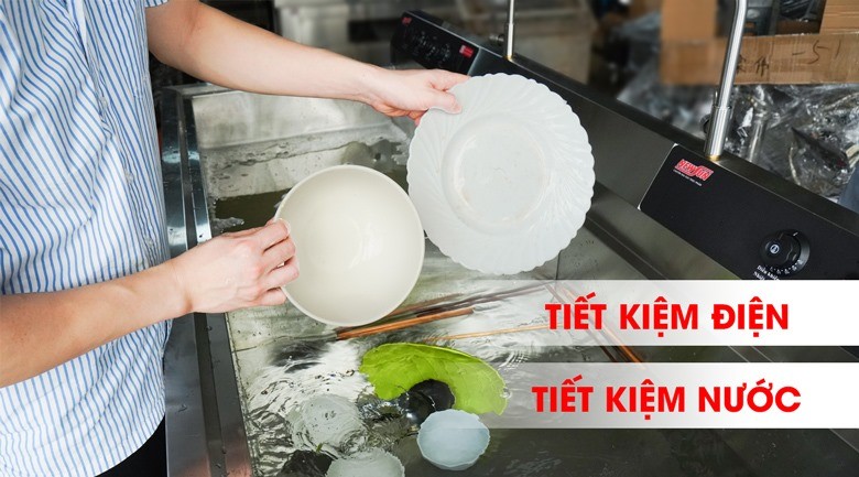 Máy rửa bát siêu âm có tính năng tiết kiệm nước và điện năng