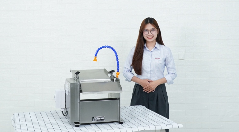 Thực tế máy lột da cá, da heo, da mực NSF-300 NEWSUN Thực tế máy lột da cá, da heo, da mực NSF-300 NEWSUN