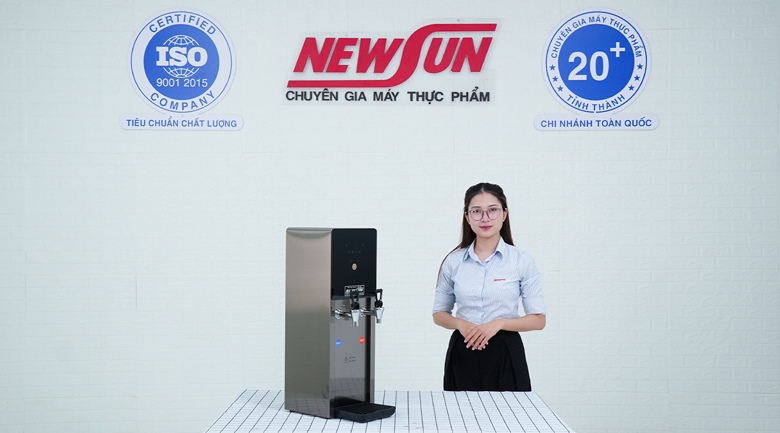 Sản phẩm máy đun nước nóng K7-30 chính hãng do NEWSUN cung cấp Sản phẩm máy đun nước nóng K7-30 chính hãng do NEWSUN cung cấp
