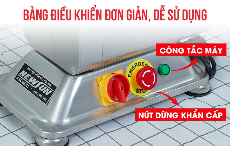 Bảng điều khiển đơn giản, dễ sử dụng