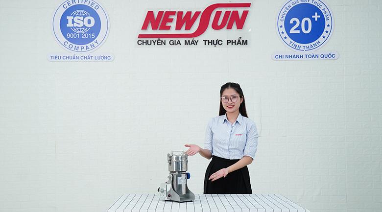 Hình dáng gọn gàng, trọng lượng nhẹ