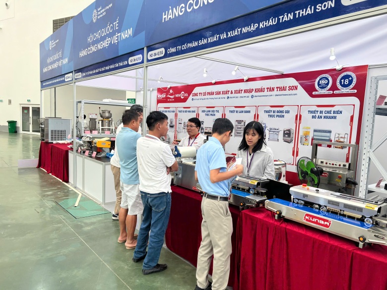 Điện máy NEWSUN tham gia Hội chợ Quốc tế Hàng Công nghiệp Việt Nam 2025