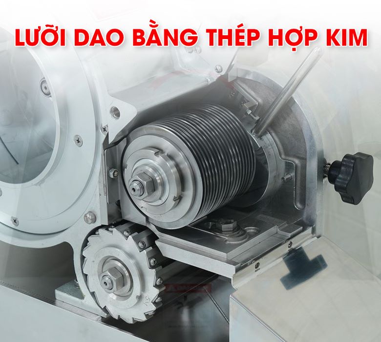 Lưỡi dao bằng thép hợp kim