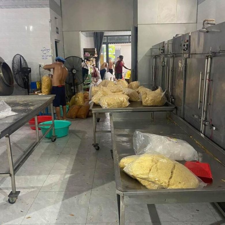 Hình ảnh sản xuất chà bông