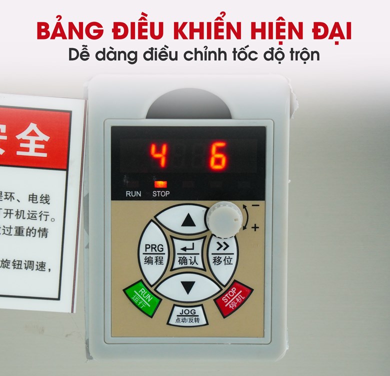 Bảng điều khiển điện tử, dễ dàng vận hành 