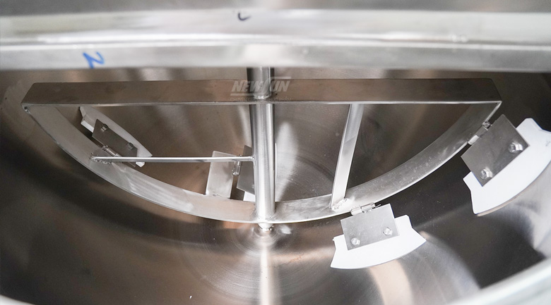 Quan sát, điều chỉnh tốc độ quay của cánh đảo phù hợp với từng thời điểm sên