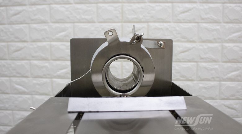 Bôi trơn bánh răng và trục quay thường xuyên