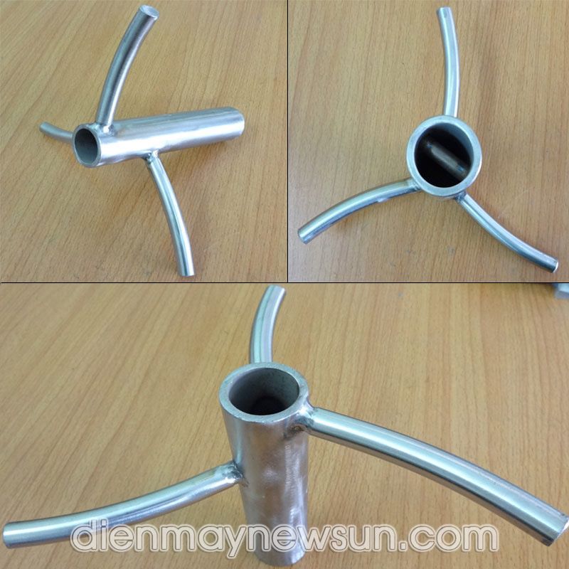 Tay đánh ruốc dễ dàng tháo lắp để vệ sinh 