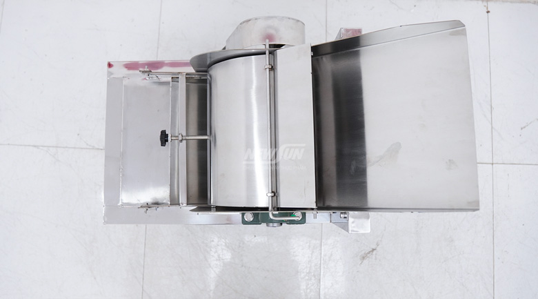 Cửa nạp nguyên liệu thông minh