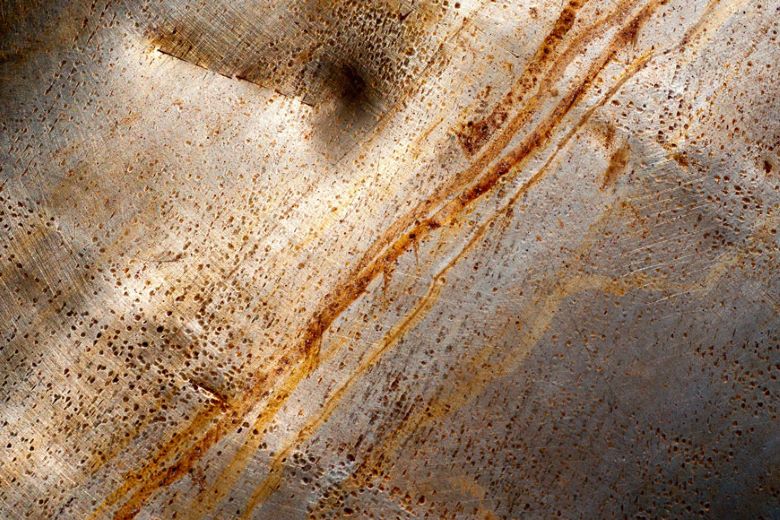 Không quan tâm đến chất liệu bàn hâm nóng