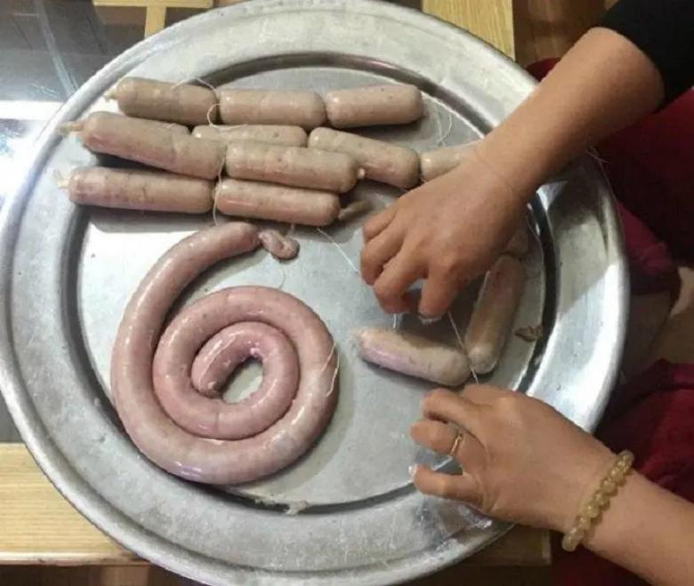 Khi buộc chỉ thủ công không còn đáp ứng được sản lượng