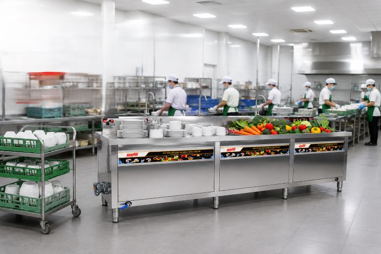 Lựa chọn máy rửa chén công nghiệp cho bếp ăn tập thể