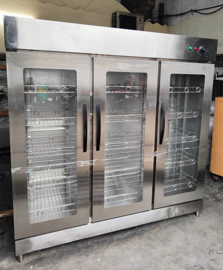 Việc đầu tư máy sấy bát công nghiệp sẽ giúp cơ sở chủ động hơn trong việc đáp ứng các yêu cầu kiểm tra vệ sinh