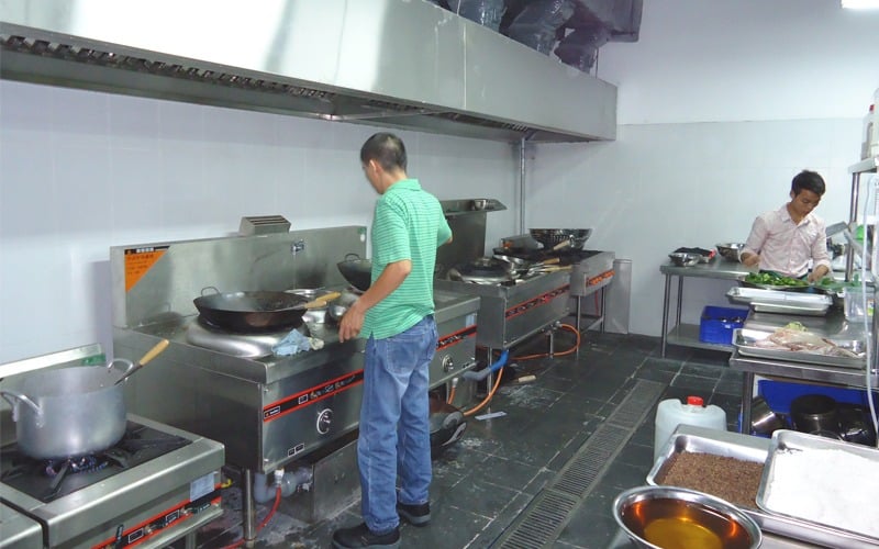 Bếp ăn công nghiệp, căn tin trường học, bệnh viện
