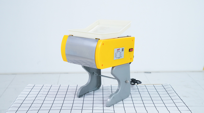 Máy thái thịt tươi sống mini HR-70
