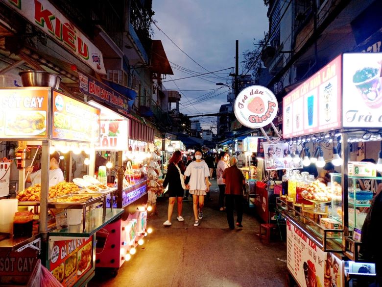 Tiệm ăn vặt nhỏ