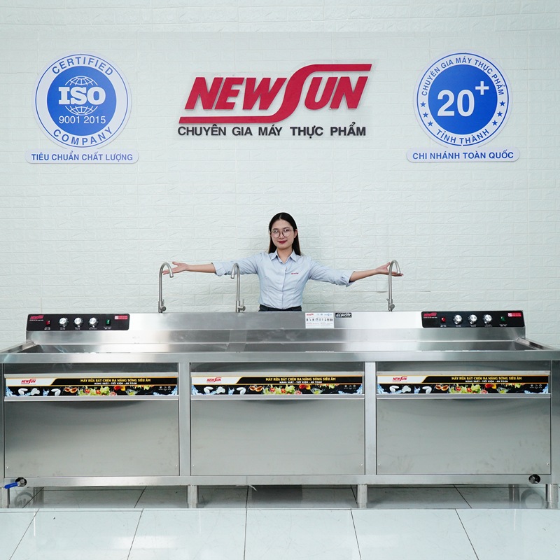 Máy rửa bát siêu âm cho nhà hàng lớn
